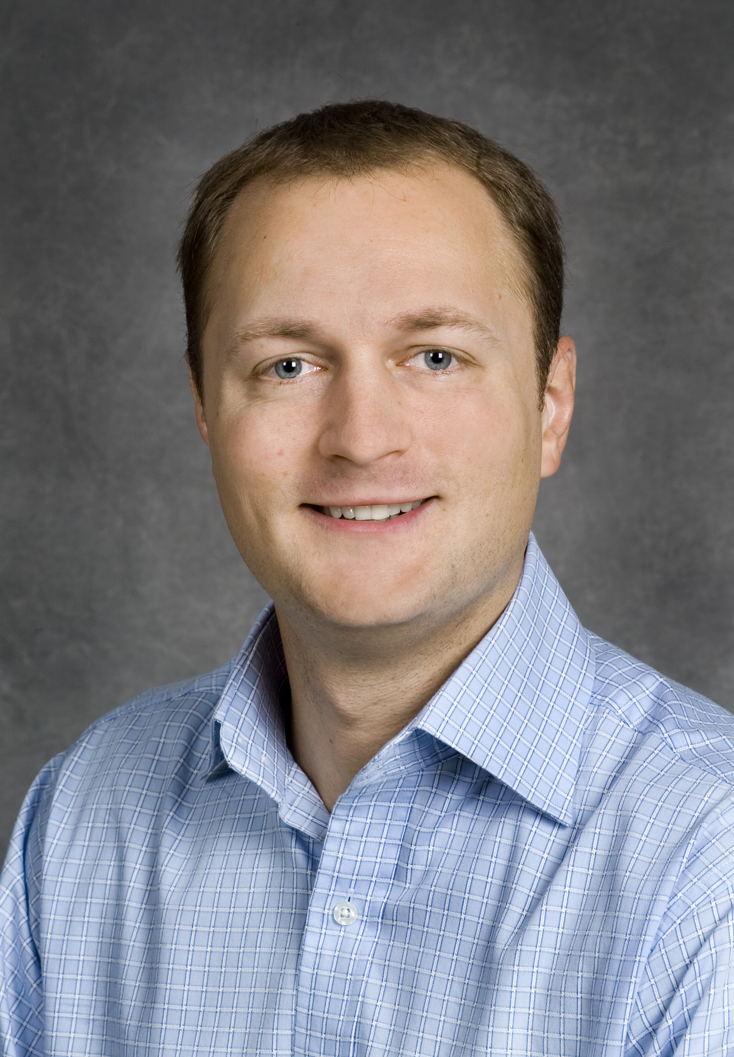 Eric Masanet was a guest editor of a special issue of Yale's Journal of Industrial Ecology. Portrait of Eric Masanet